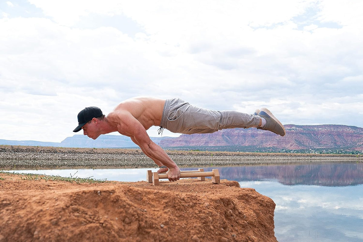 Calisthenics parallettes wood for training planche fitness 6 pack abs