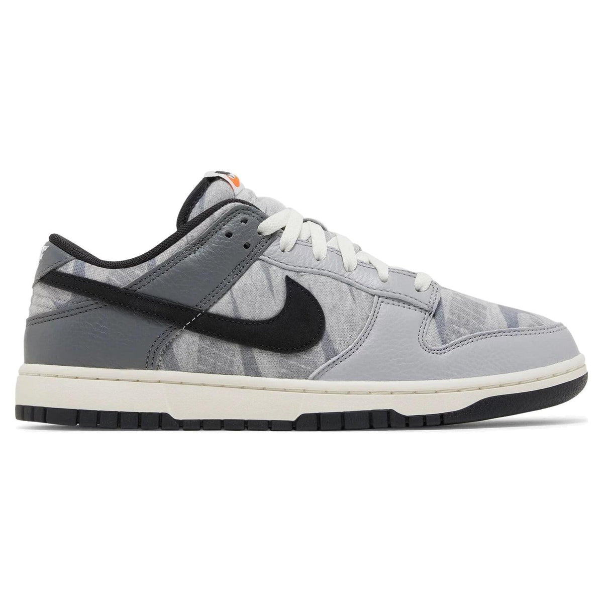 Nike Dunk Low SE Copy Paste Grey