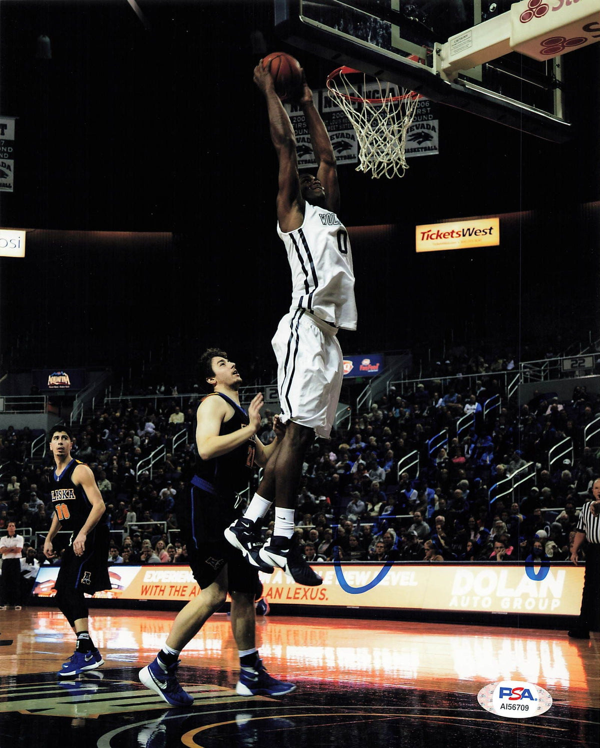 Cameron Oliver signed 8X10 photo PSA/DNA Nevada Wolverines Autographed