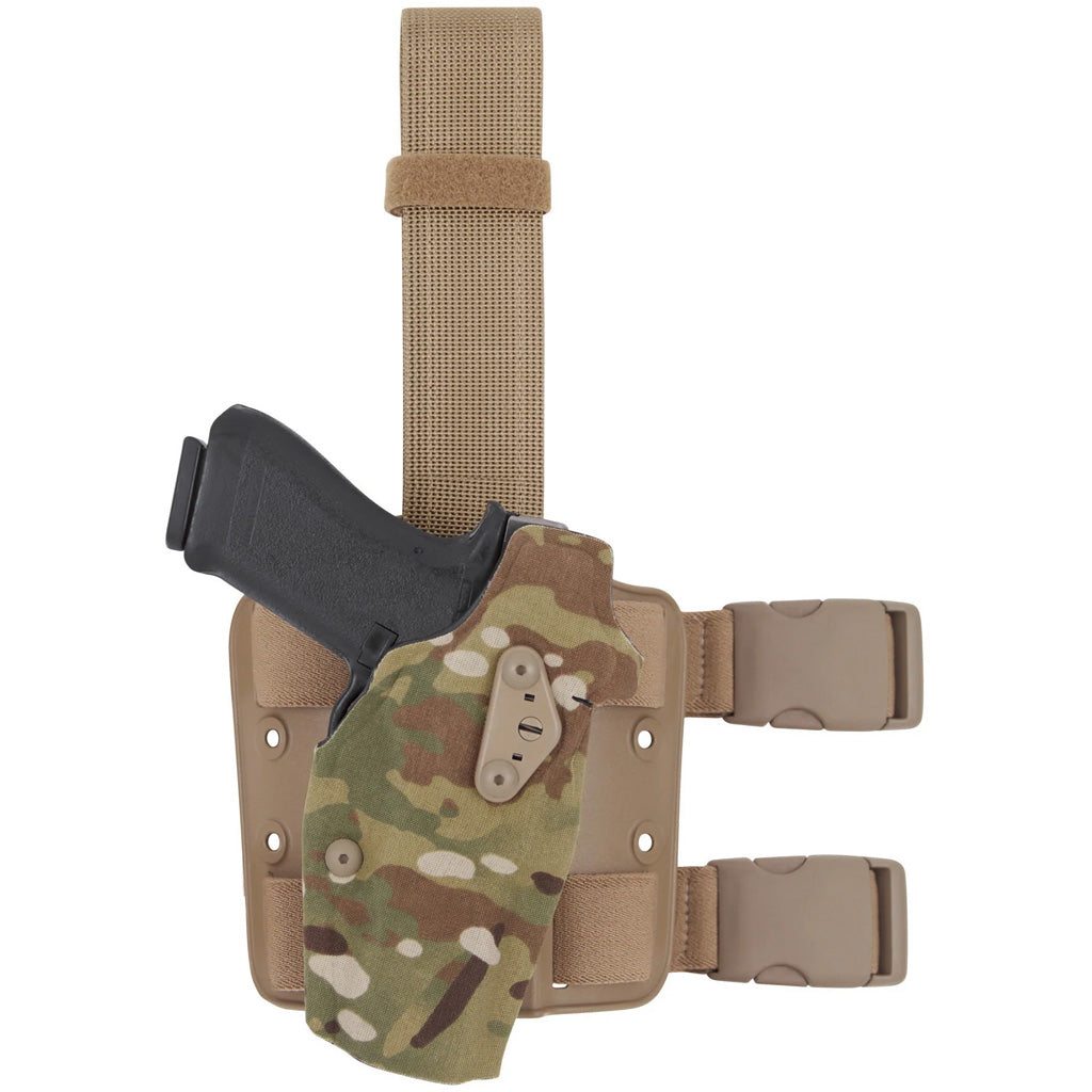Safariland 6354DO OWB Holster in Glock 17/22 X300U MultiCam RH - Front View