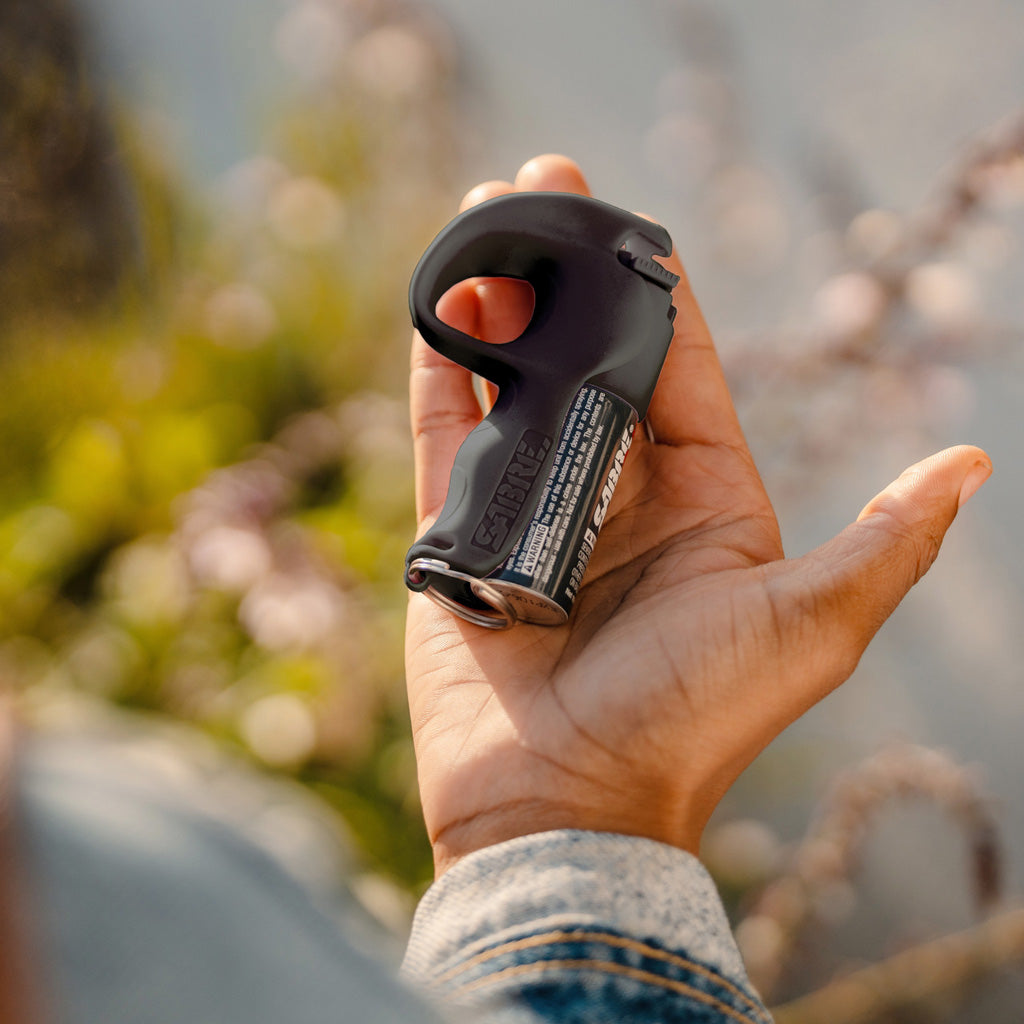 Sabre Easy Aim Pepper Spray w/Practice Spray - Alternate View 2