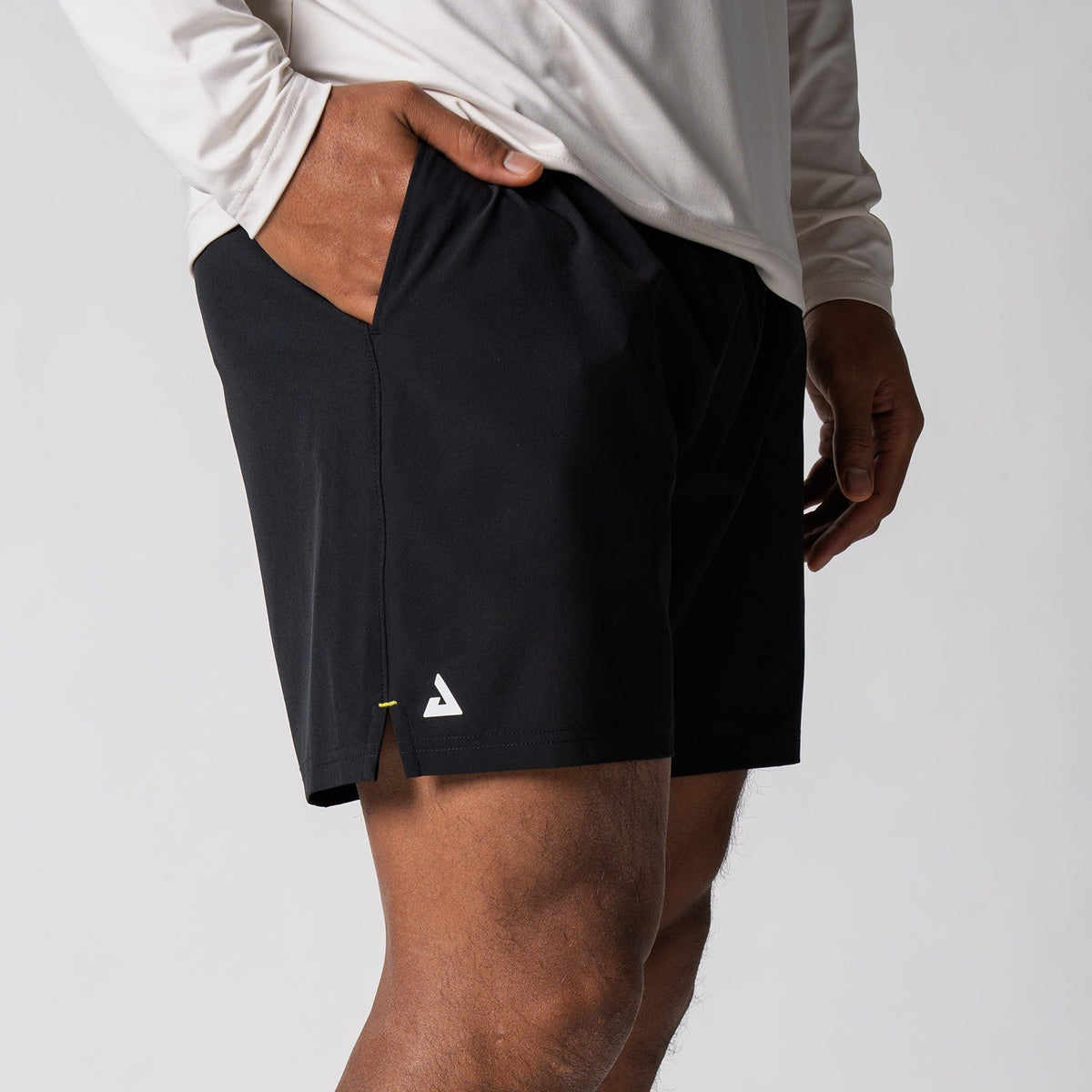 Men's Woven Shorts (5") product image