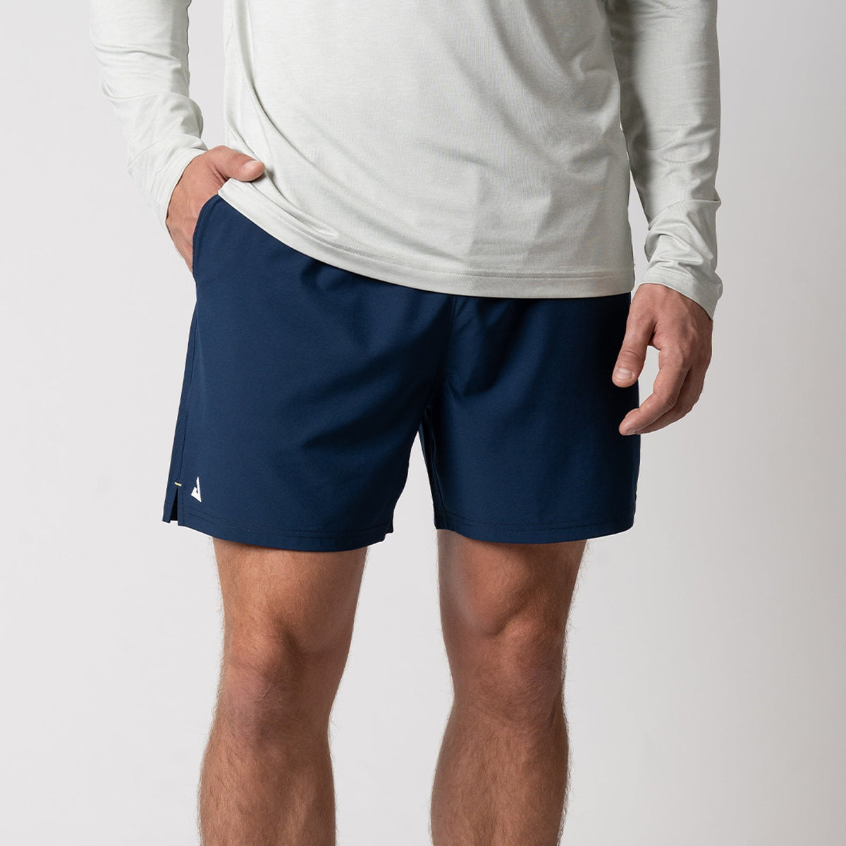 Men's Woven Shorts (5") product image