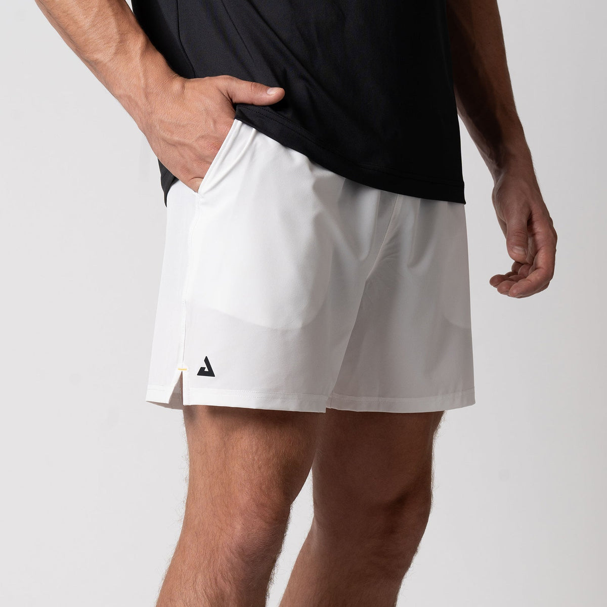 Men's Woven Shorts (5") product image