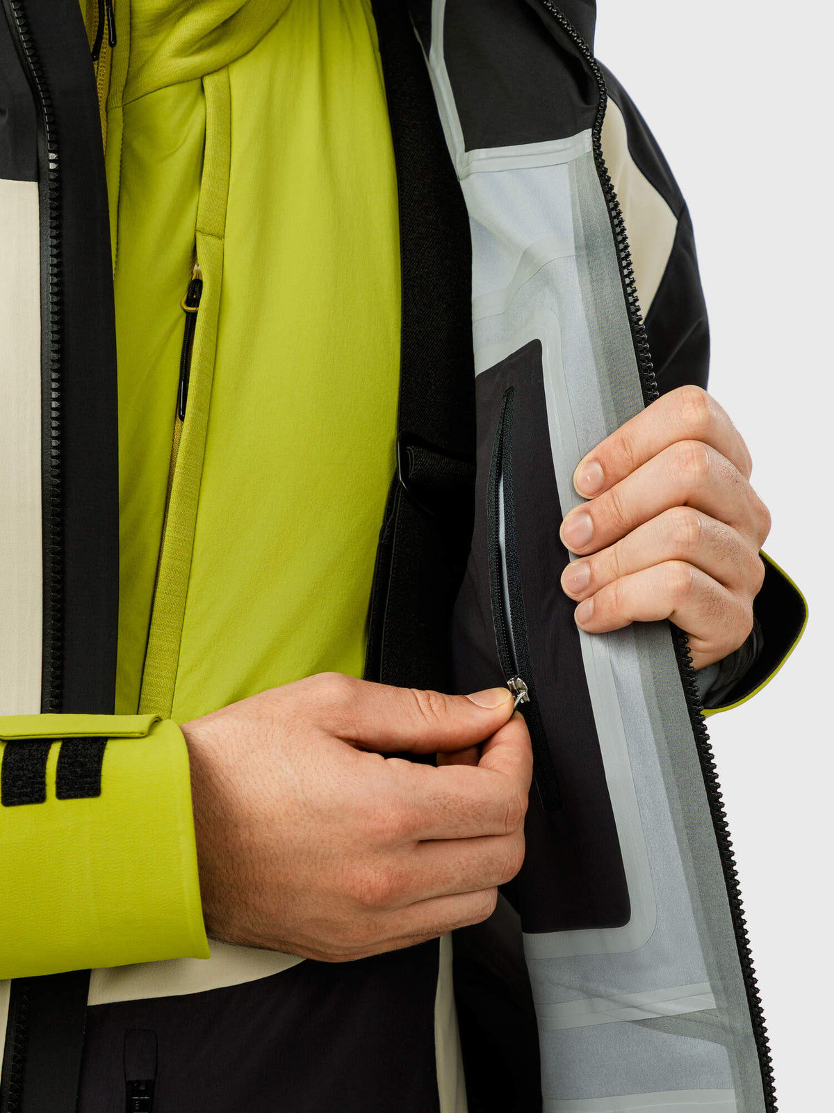 HEAD KORE Freeride Ski Jacket Mens in Black/Marsh Green - inner pocket detail