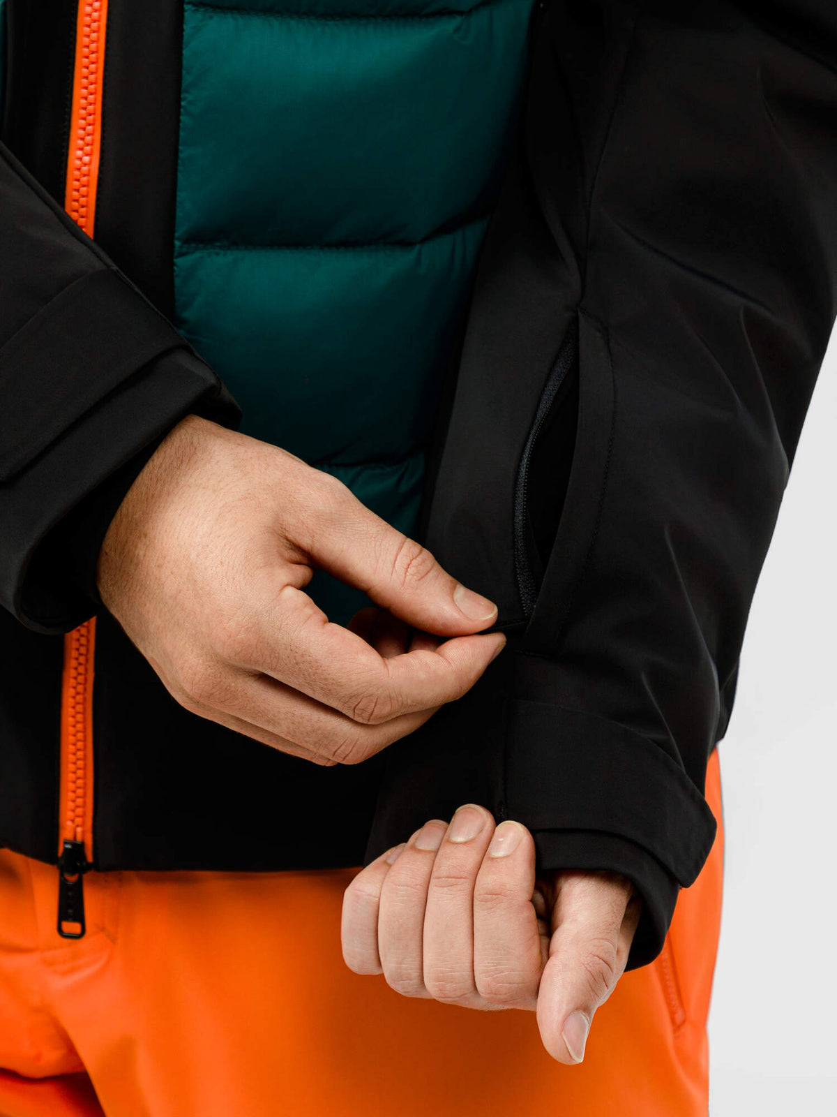HEAD IMMENSITY Mens Insulated Ski Jacket in Black - pocket detail