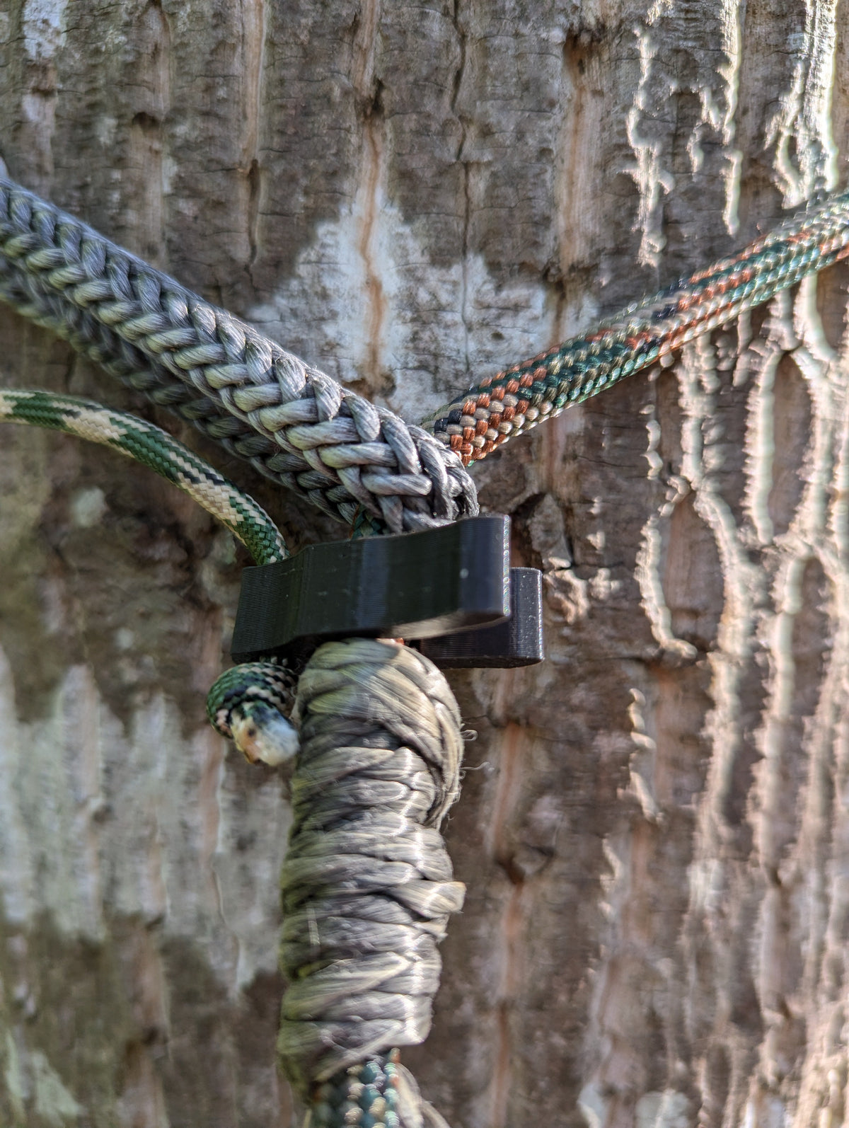 Tether Rope Clip for Saddle Hunting