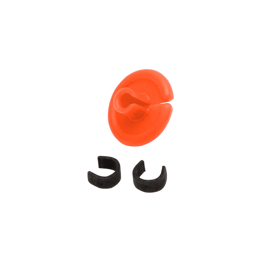 October Mountain String Love 2.0 Kisser Button in Orange 1 pk. - Front View