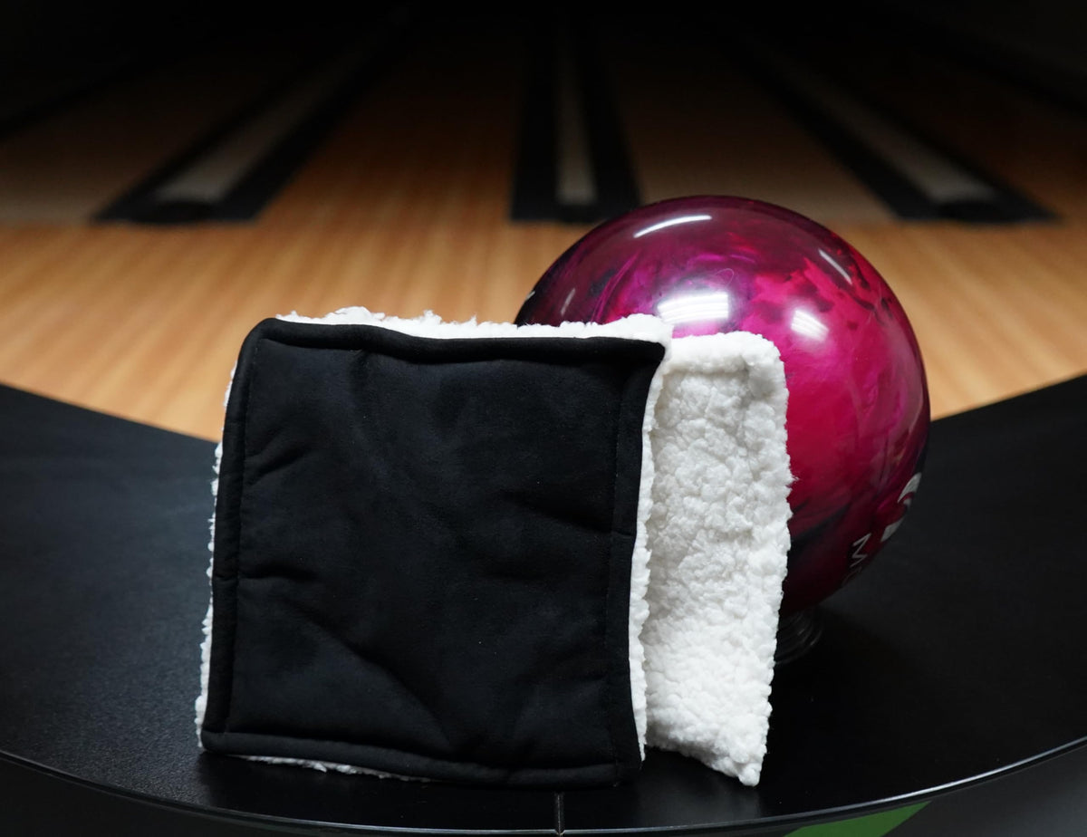 Creating the Difference CTD Big Fluffy Pad (BFP) Washable Microfiber Bowling Ball Shammy Towel - view 3