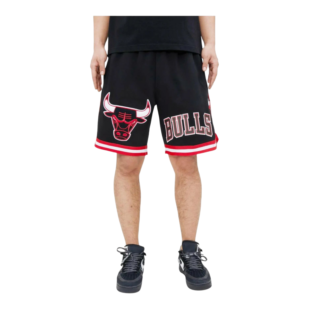 Pro Standard Chicago Bulls Classic Chenille Men's Shorts — Black