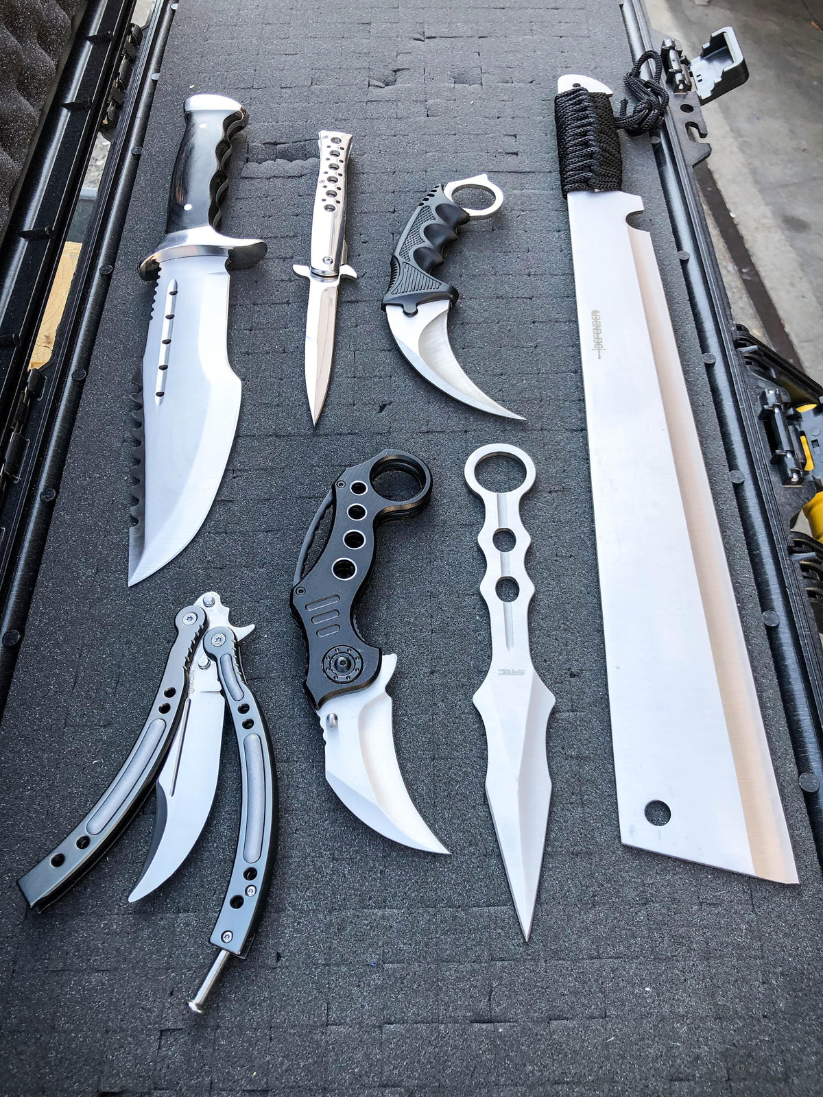 7-Piece Knife Set – Full Tang Fixed Blade Outdoor & Survival Collection