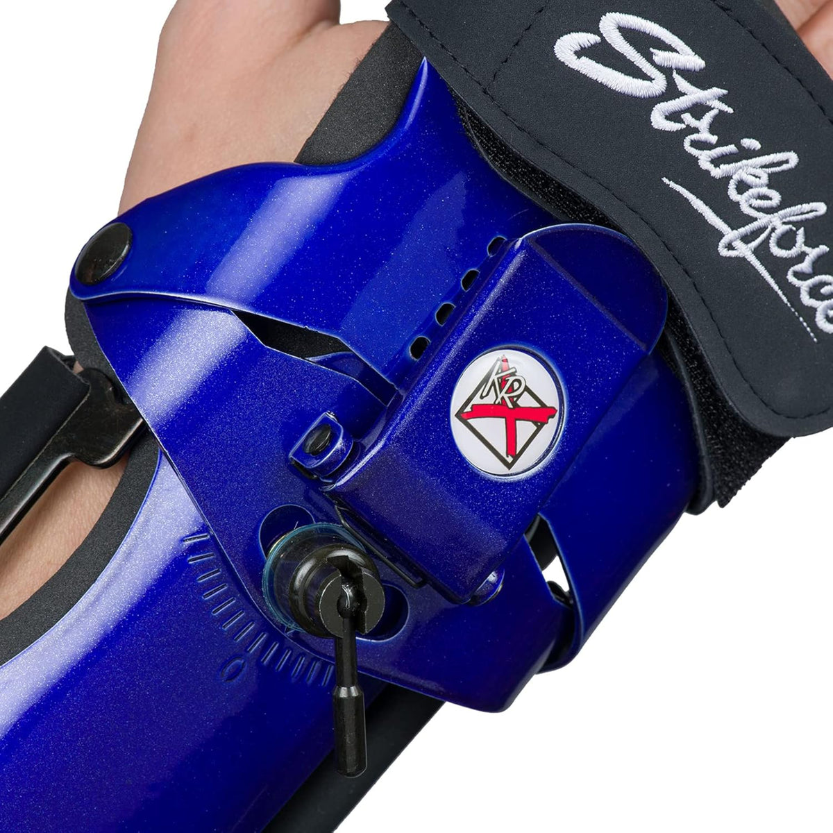 krstrikeforce-pro-rev-3-bowling-glove-wrist-support