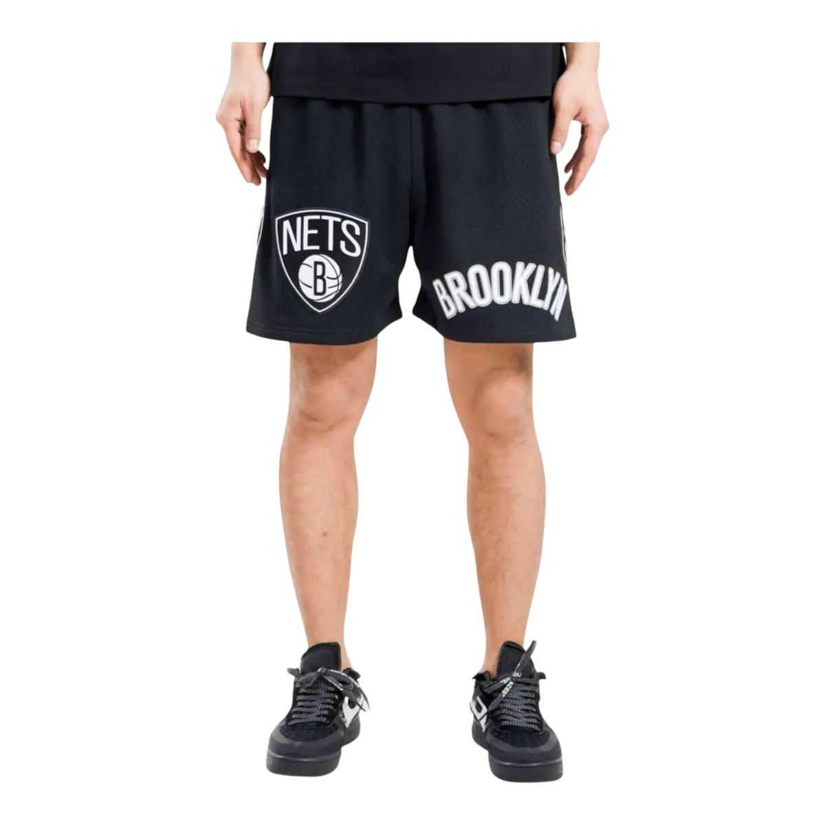 Pro Standard Brooklyn Nets Logo Pro Team Mesh Men's Shorts — Black