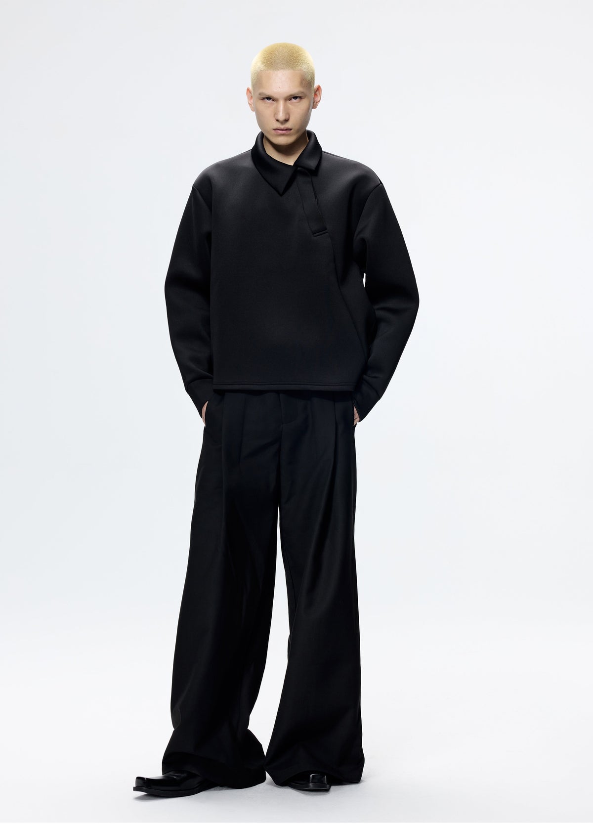 25FW SLANT COLLAR POLO SWEATSHIRT