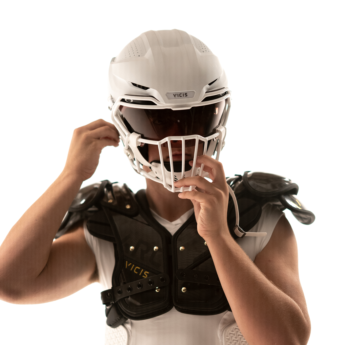 VICIS Arc_V1 Varsity Shoulder Pads - All-Purpose - view 9