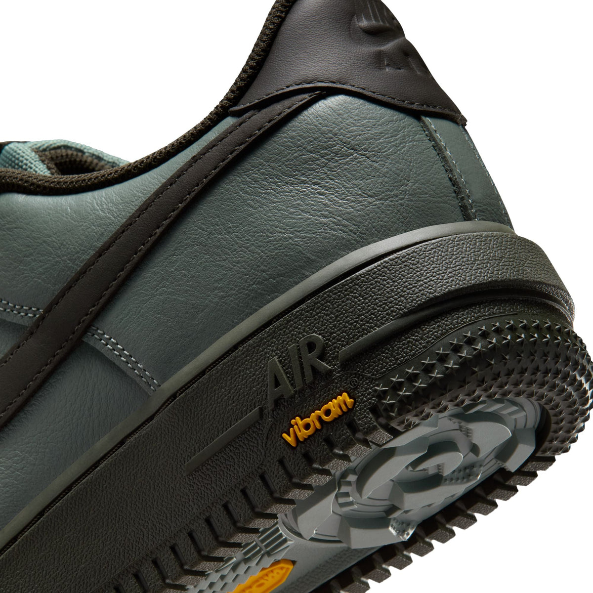 Nike Air Force 1 GORE-TEX Vibram Mens Clay Green HV5953-300, heel Vibram detail