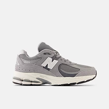 New Balance 2002R Big Kids' (GS) Sneakers — Steel Lead Grey Suede Low-Top
