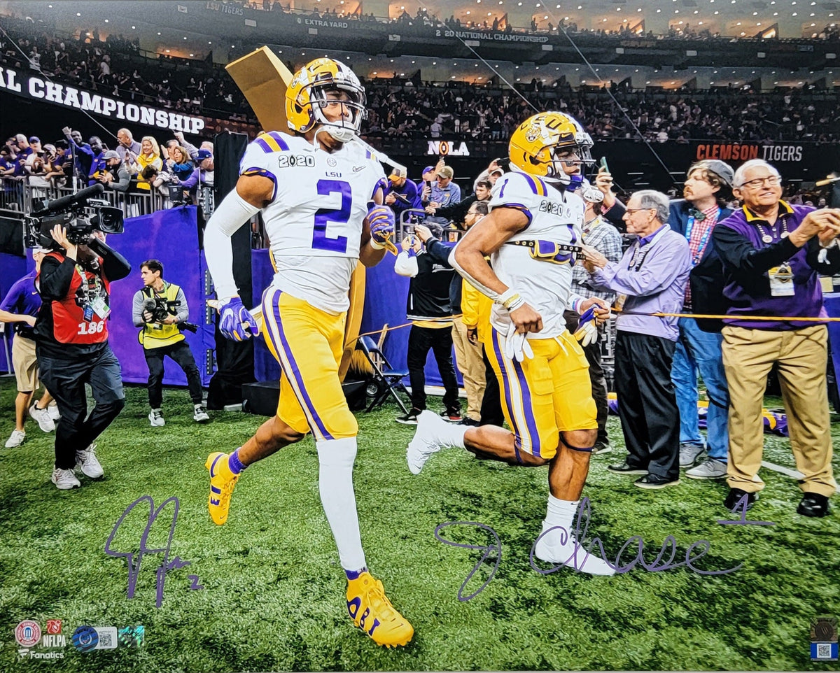Ja'Marr Chase & Justin Jefferson Autographed LSU Tigers 2019 National Champions 16x20 Photo Beckett Witnessed
