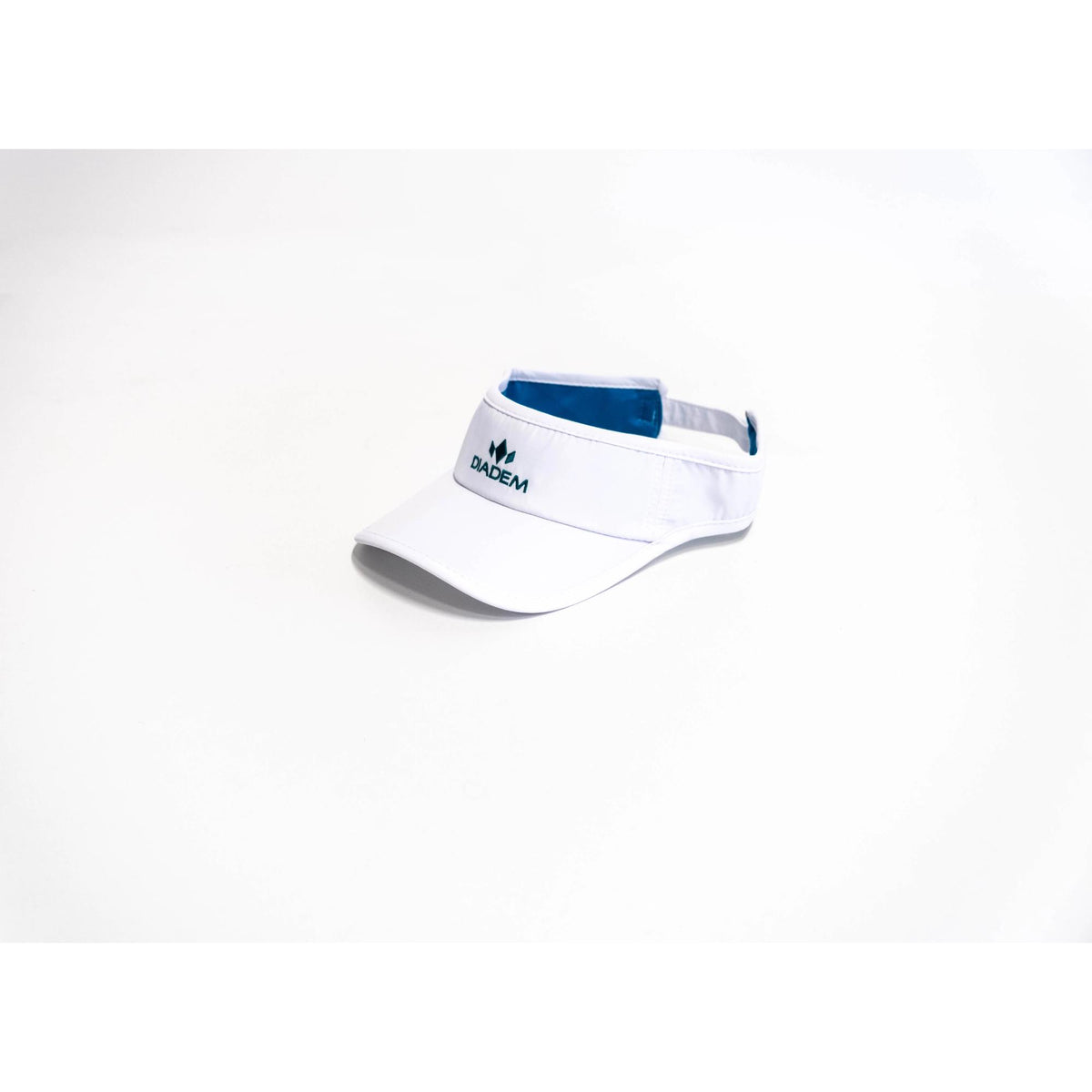 Diadem Drycore Select visor with a curved brim, open-top design, and front logo, shown at an angled view.