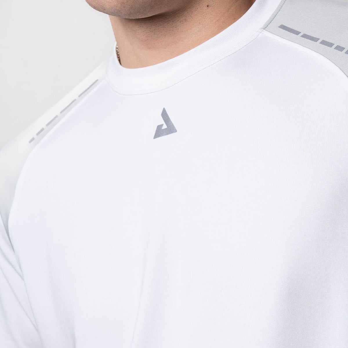 Men's Court Hybrid Short Sleeve Shirt product image