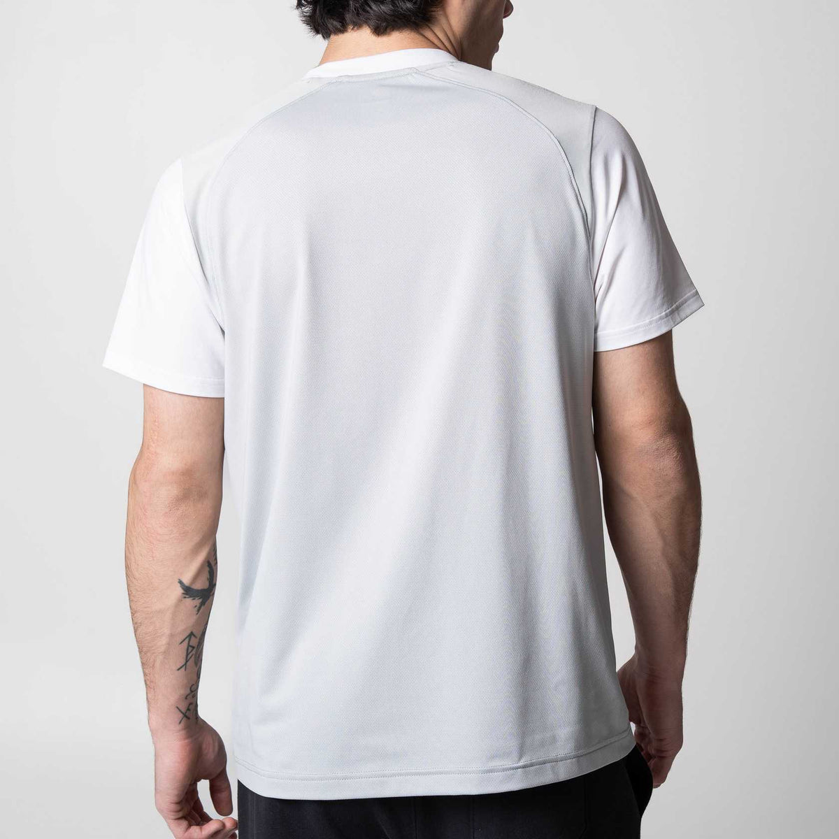 Men's Court Hybrid Short Sleeve Shirt product image