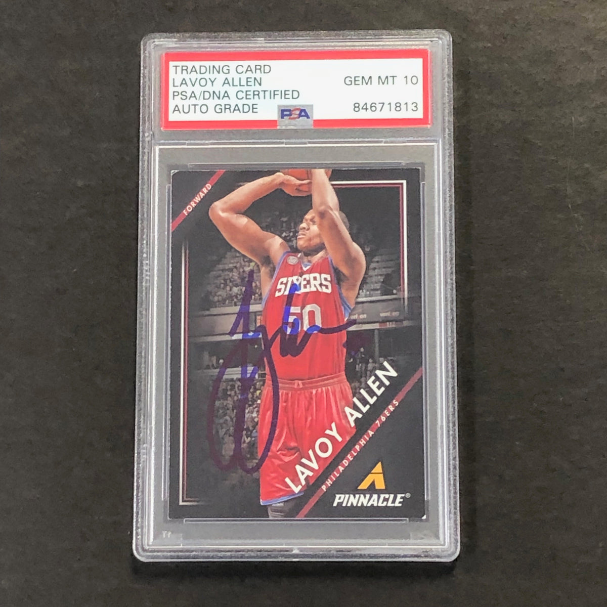 Front of Lavoy Allen Pinnacle #226 signed card in PSA/DNA holder