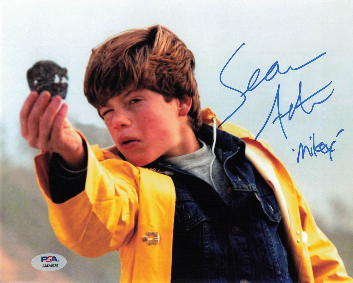 Sean Astin Signed 8x10 Photo PSA/DNA "Mikey" Autographed