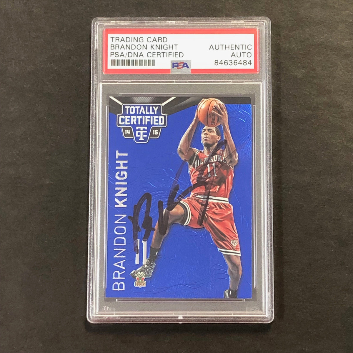 Front of Brandon Knight Totally Certified #50 signed card in PSA/DNA holder