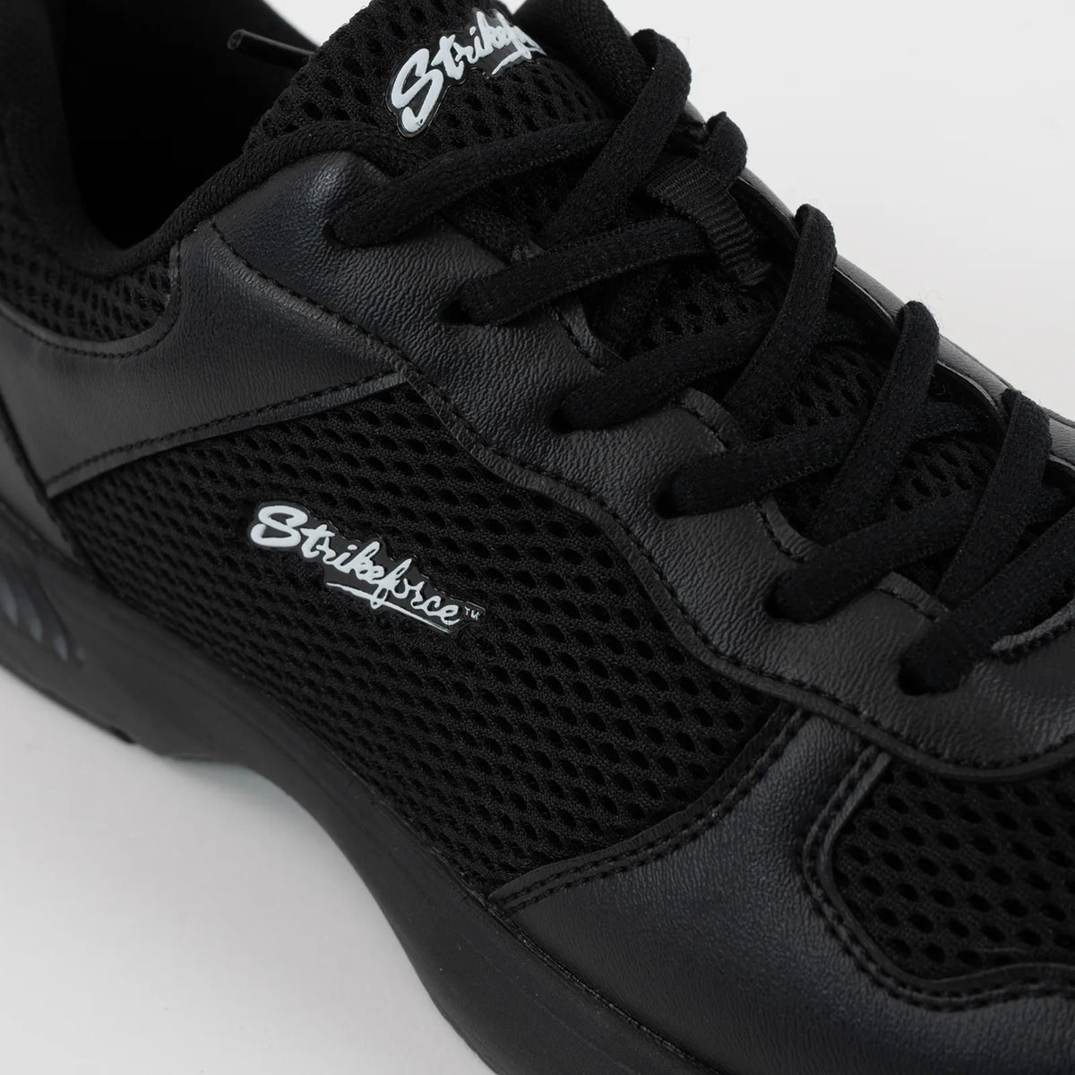 KR Strikeforce Men’s O.P.P. Lite Black Bowling Shoes