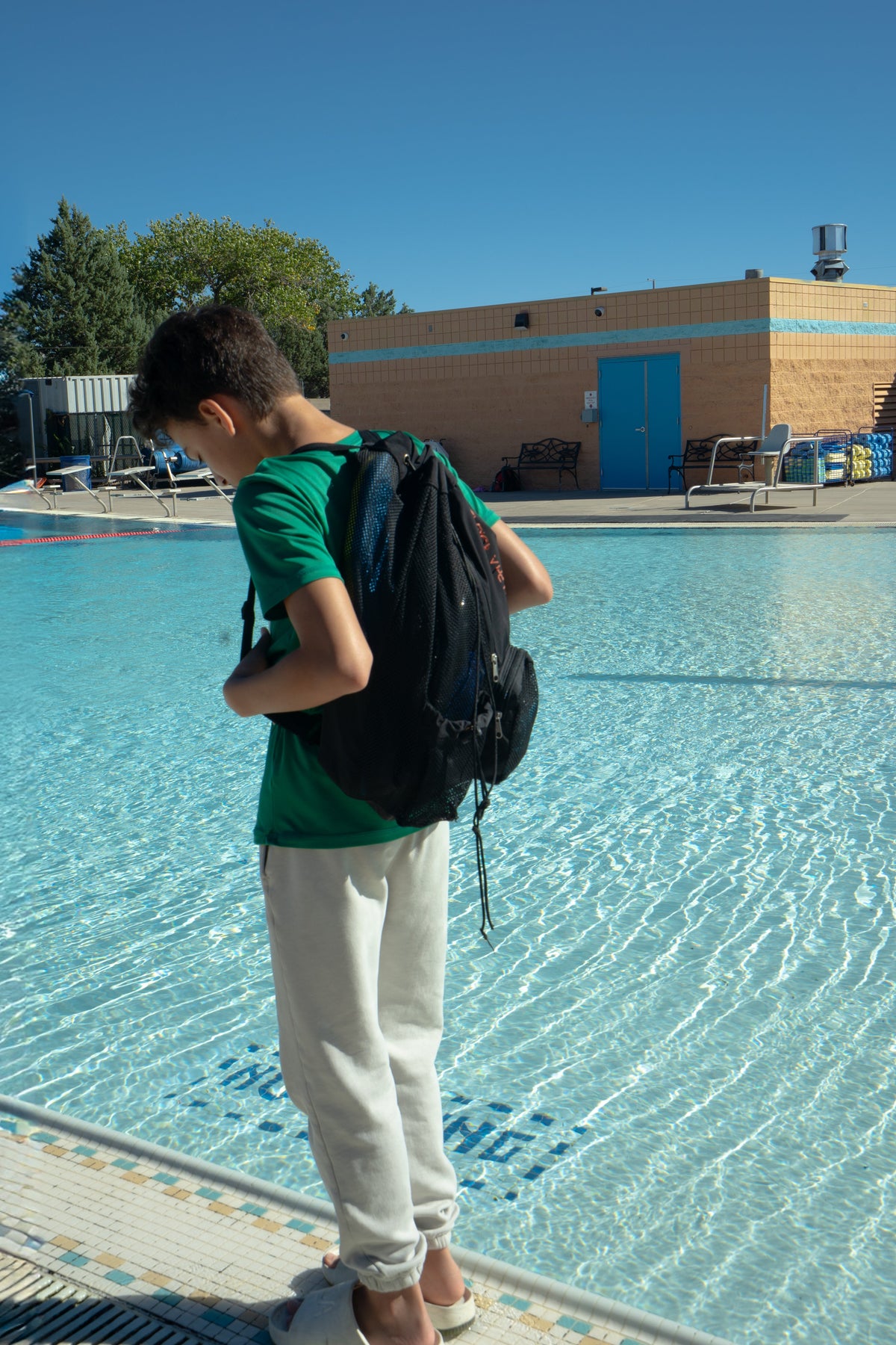 Movement Deluxe Swim Equipment Bag - Alternate View 2