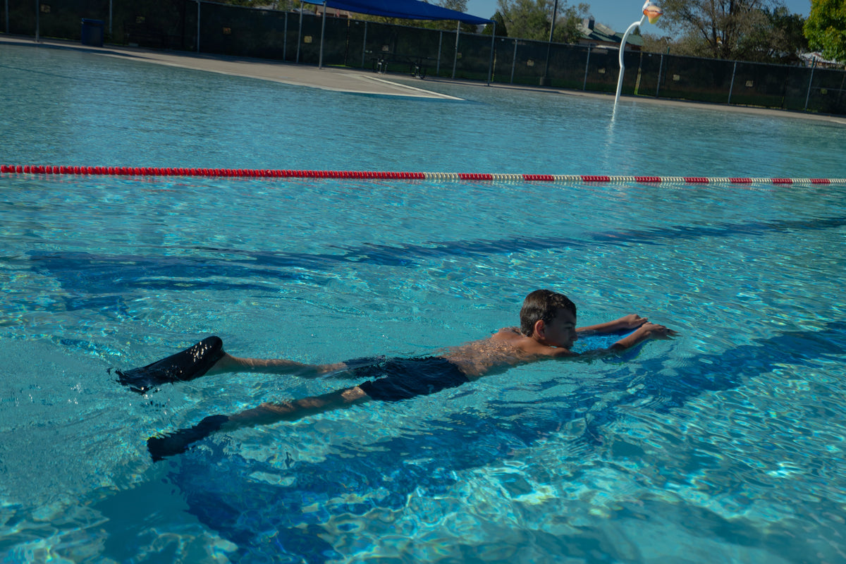 Movement Power Swim Fins - Alternate View 2