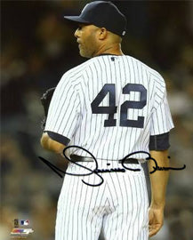 Mariano Rivera Autograph Pre-Order – National 2026