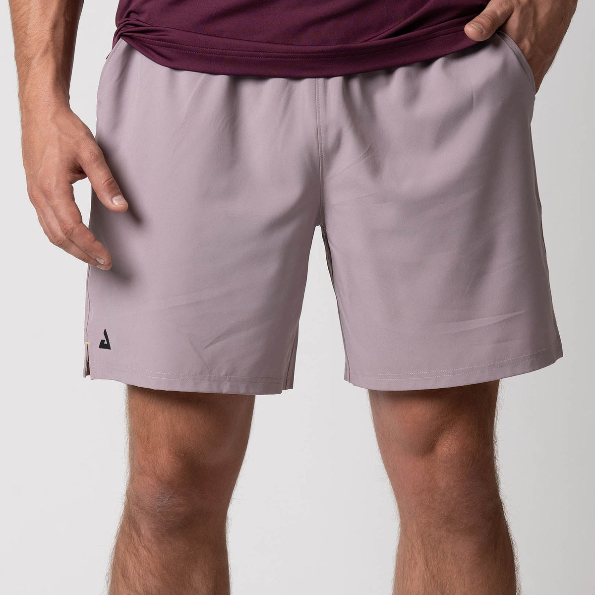 Men's Woven 7" Shorts product image