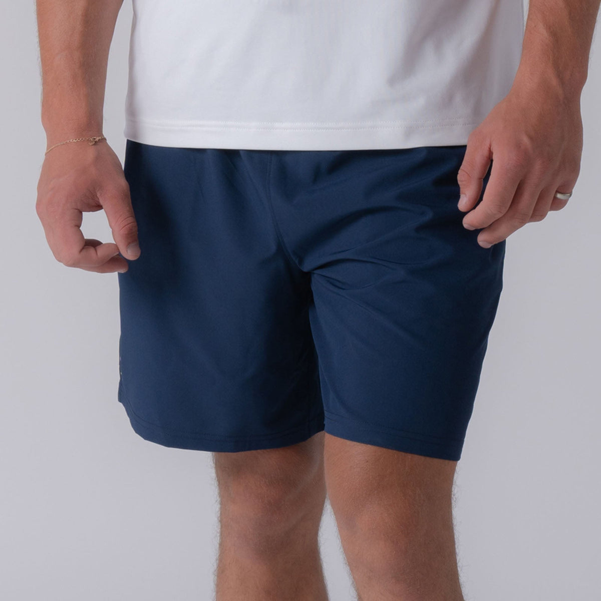 Men's Woven 7" Shorts product image