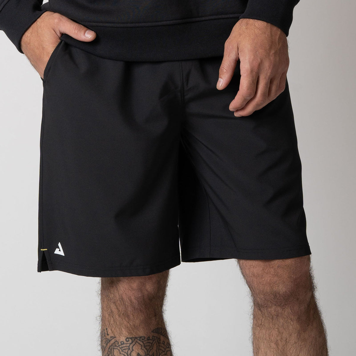 Men's Woven 9" Shorts product image