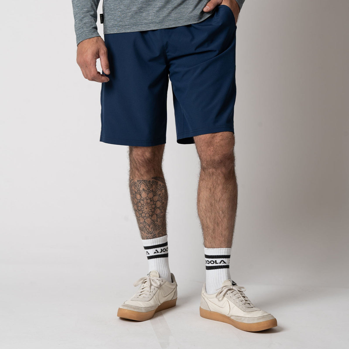 Men's Woven 9" Shorts product image