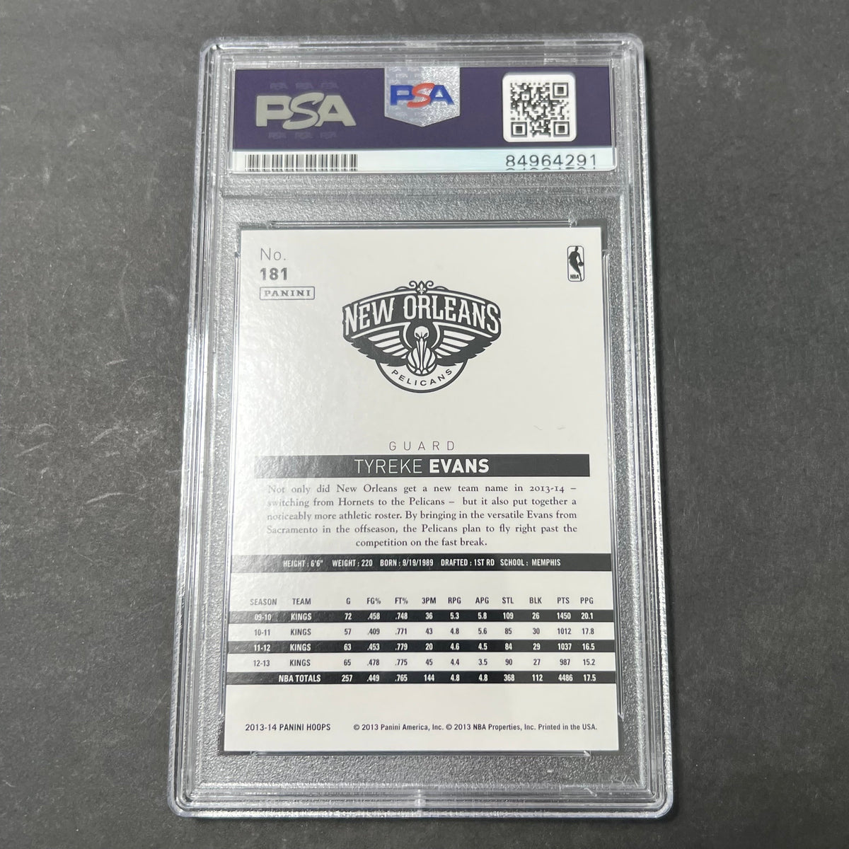 Back of Tyreke Evans 2013-14 Hoops #181 card in PSA/DNA holder