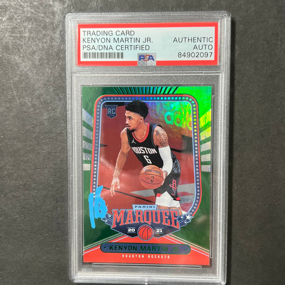 Front of Kenyon Martin Jr. Chronicles Marquee #255 signed card in PSA/DNA holder