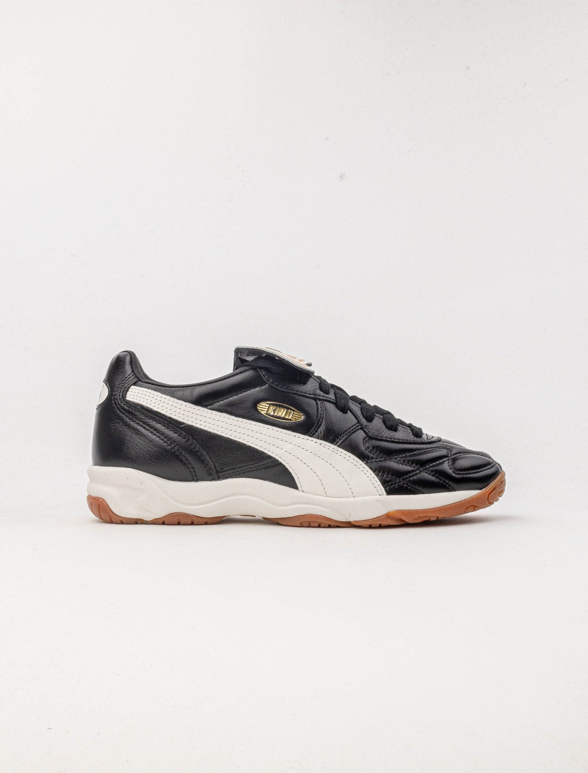 PUMA King Indoor Men's Indoor Soccer Shoes — Black/White