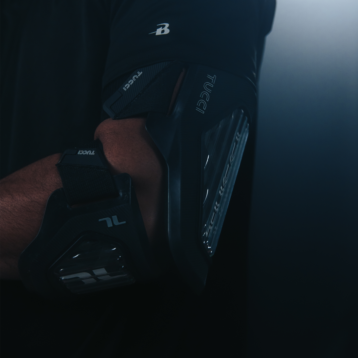 TUCCI Verona Batter's Elbow Guard – with attached Forearm Guard - view 5