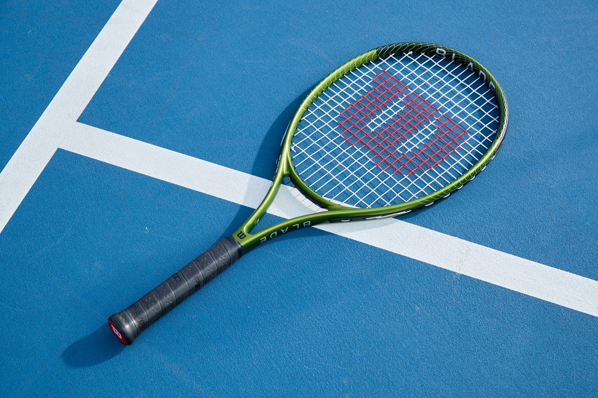 Wilson Blade Feel Comp Junior 26 Tennis Racket, Green/Black - alternate view 2