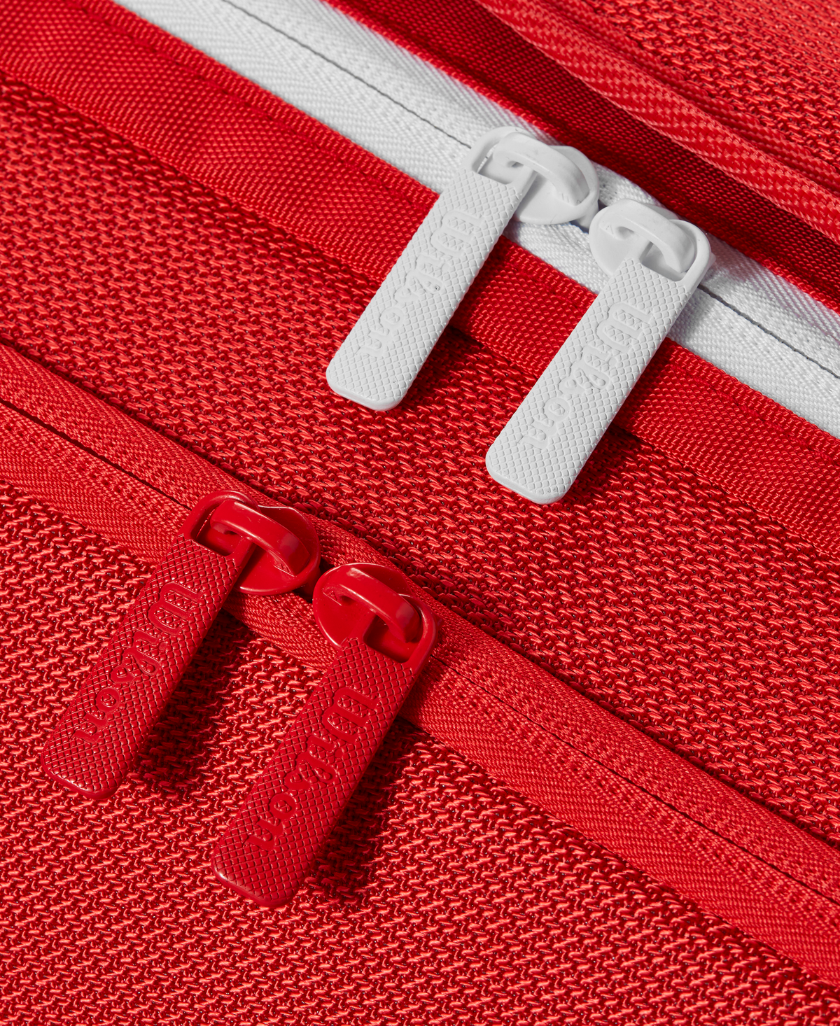 Wilson Super Tour 9 Pack Tennis Racket Bag, Red/White - alternate view 8