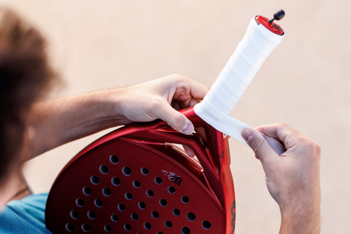 Wilson Pro Padel Overgrip 3 Pack, White - alternate view 3