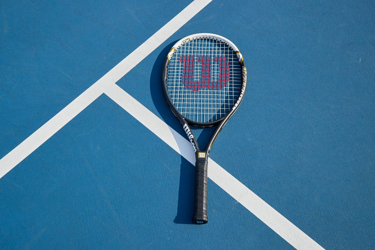 Wilson Hyper Hammer 5.3 Tennis Racket Strung, Black/White - alternate view 2
