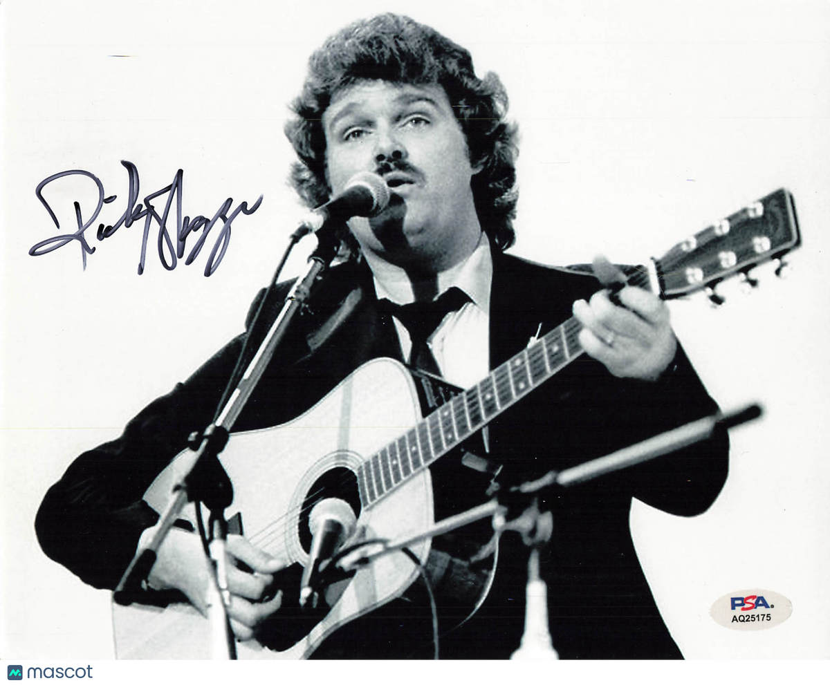 Ricky Skaggs Signed 8x10 Photo PSA Autographed