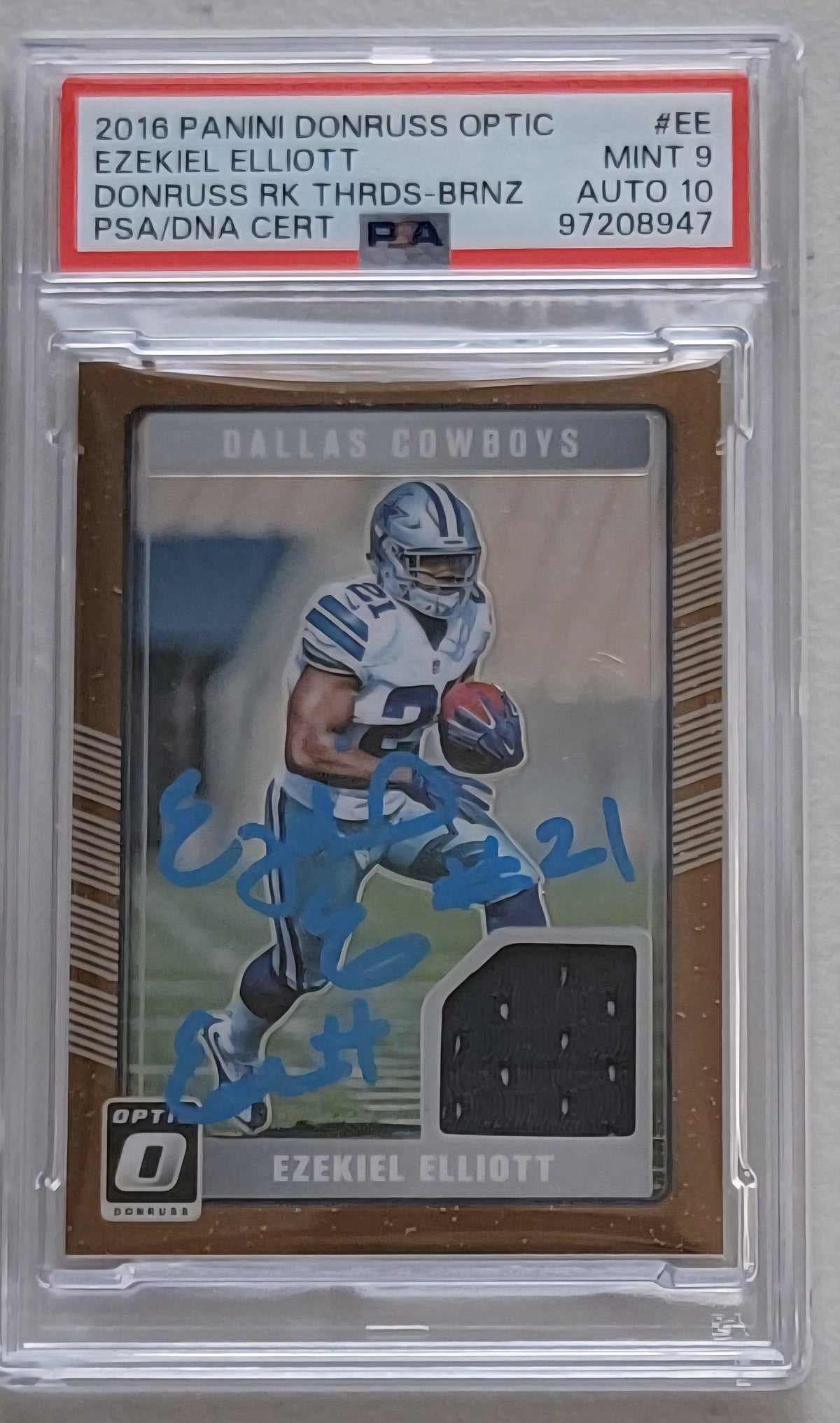 Ezekiel Elliott Signed 2016 Panini Donruss Optic Bronze EE Cowboys Rookie Card – PSA Mint 9 Auto 10