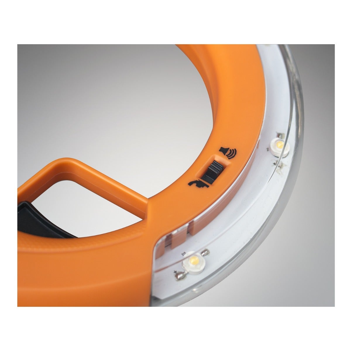 Gill Athletics Halo Electronic Starter Device Produces both the traditional bang sound and an audible tone