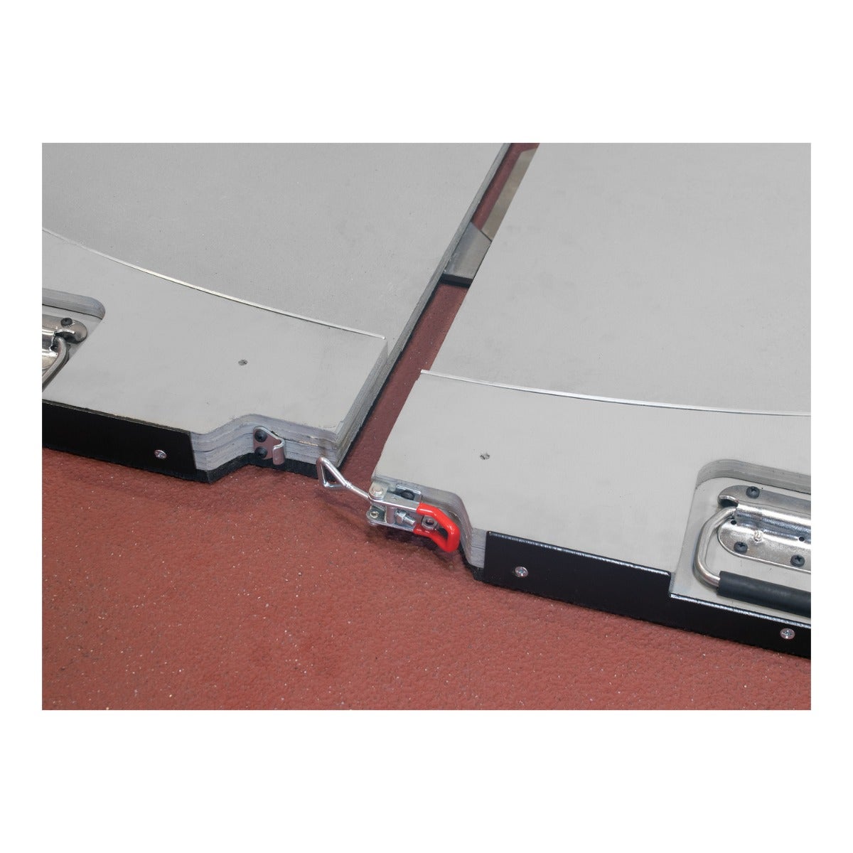 Gill Athletics Portable Discus Platform Spring-loaded handles