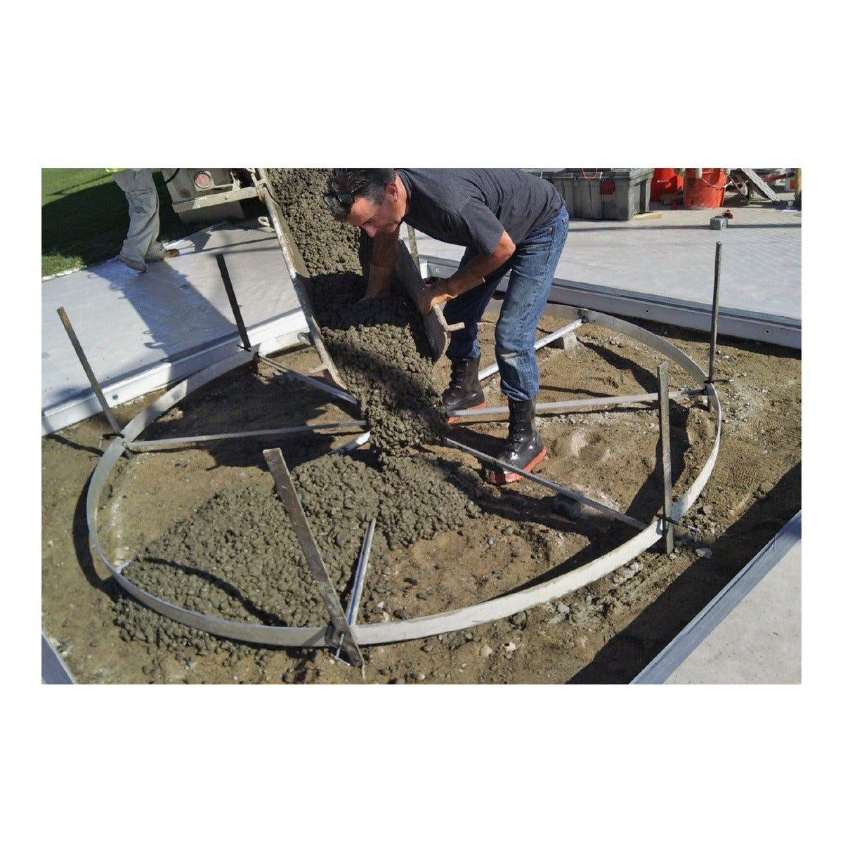 Gill Athletics Aluminum Circle With Cross Bracing In-Ground Installation