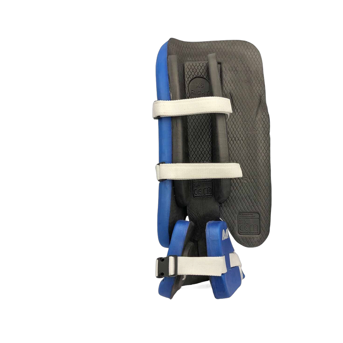 TK3 junior field hockey goalkeeper legguard and kicker set featuring lightweight foam construction, integrated foot protection, and adjustable straps for a secure fit.